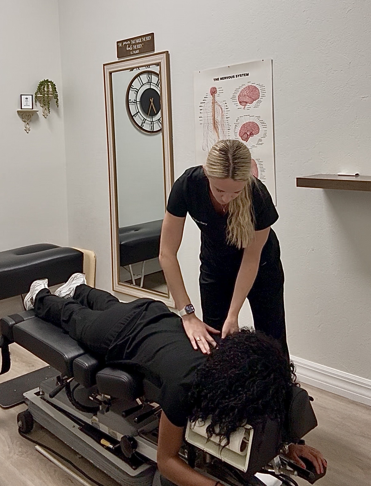 Upper Back and Neck Pain Fort Myers: Tech, Tension, and Relief Near Bell Tower Neighborhood